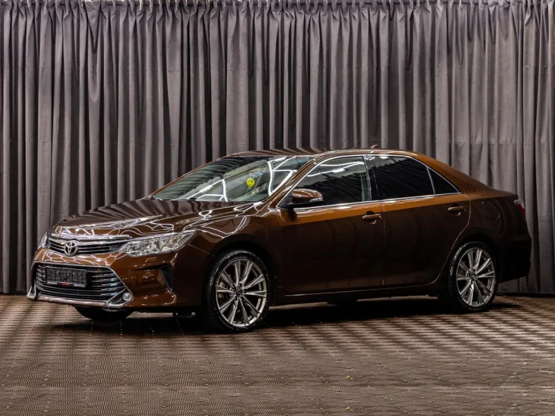 Toyota Camry 2017