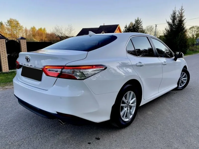 Toyota Camry 2021