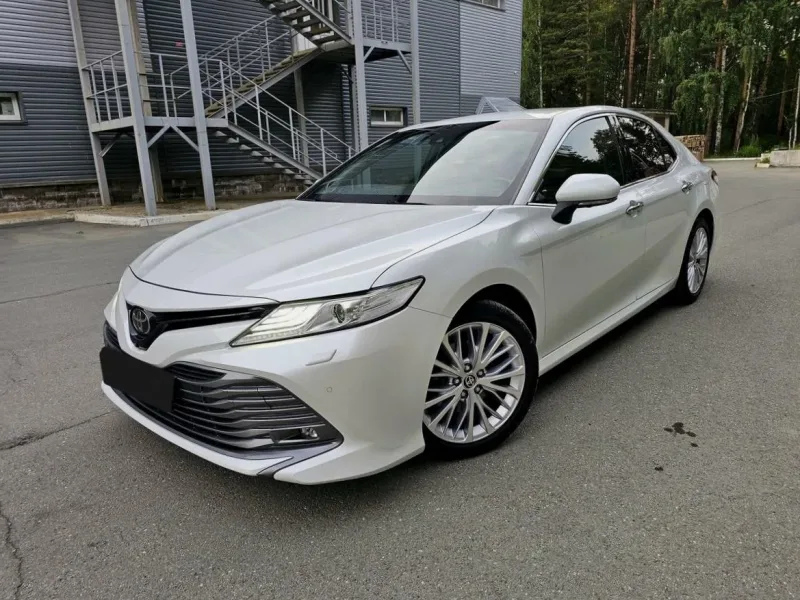 Toyota Camry 2020