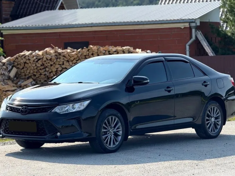 Toyota Camry 2017