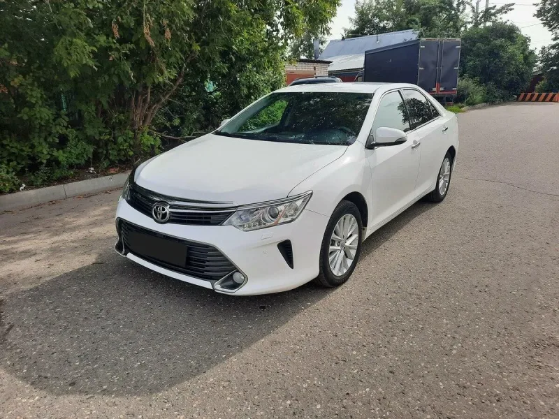 Toyota Camry 2017