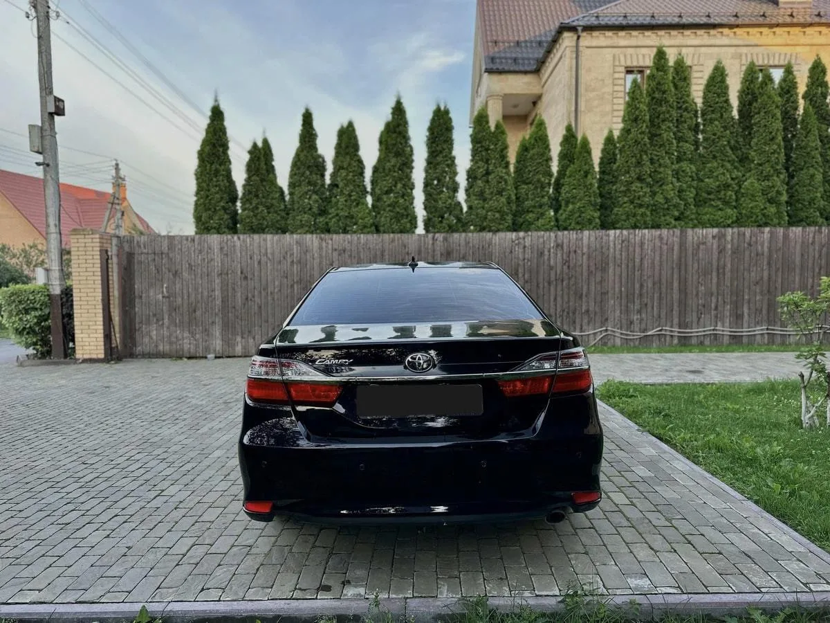 Toyota Camry