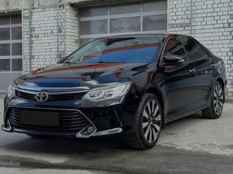 Toyota Camry 2017