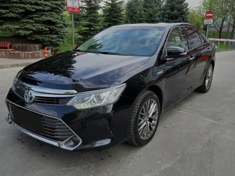 Toyota Camry 2015