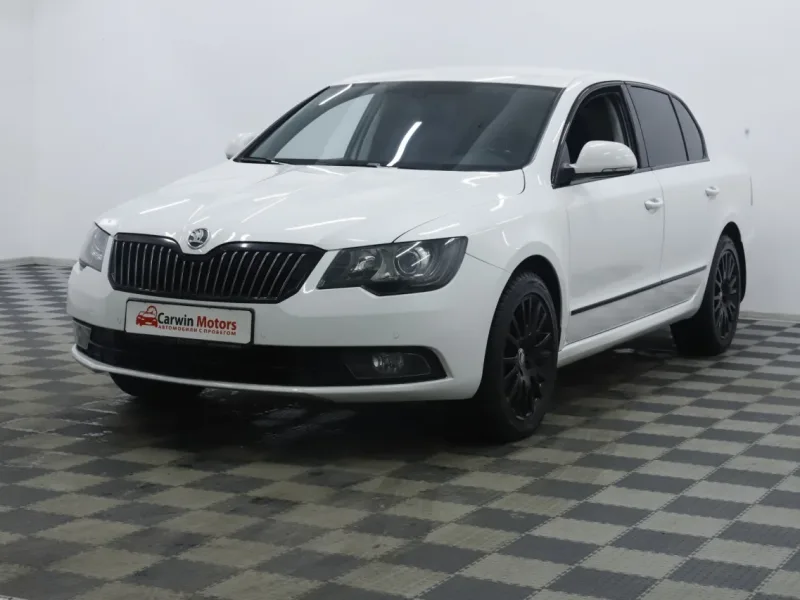 Skoda Superb 2013