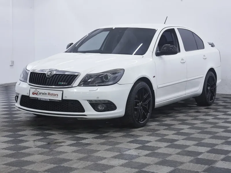 Skoda Octavia RS 2012