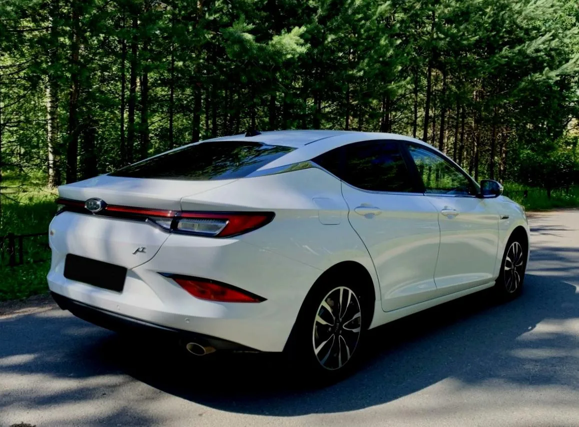 JAC J7