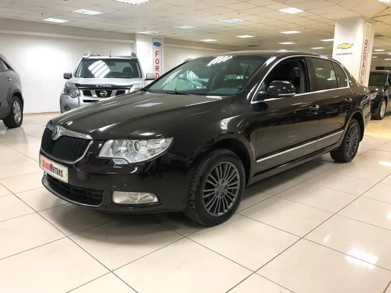 Skoda Superb 2013