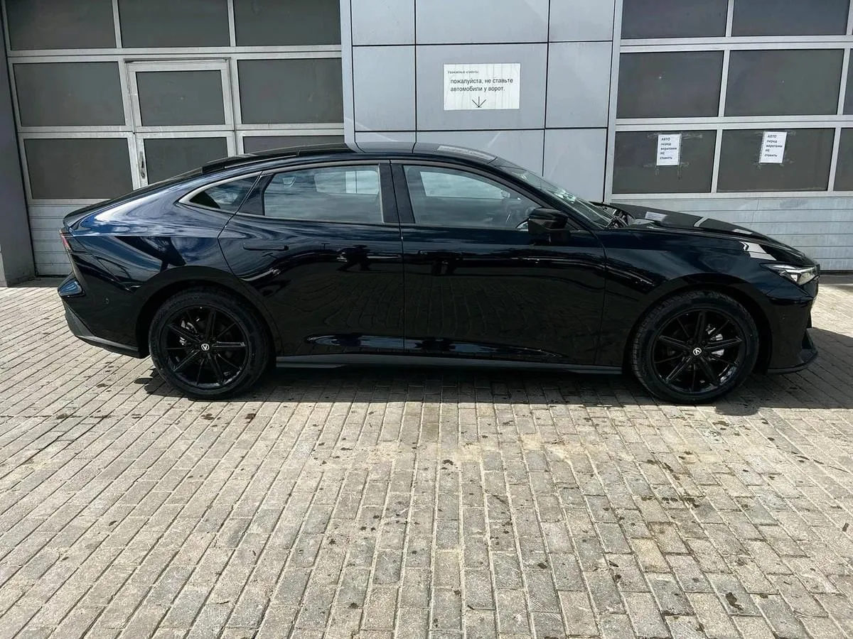 Changan UNI-V