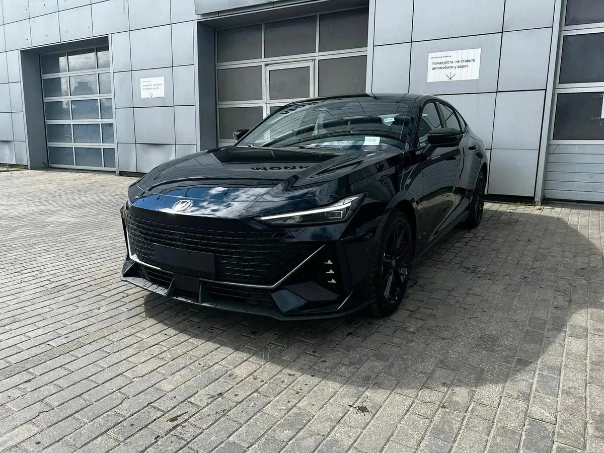 Changan UNI-V
