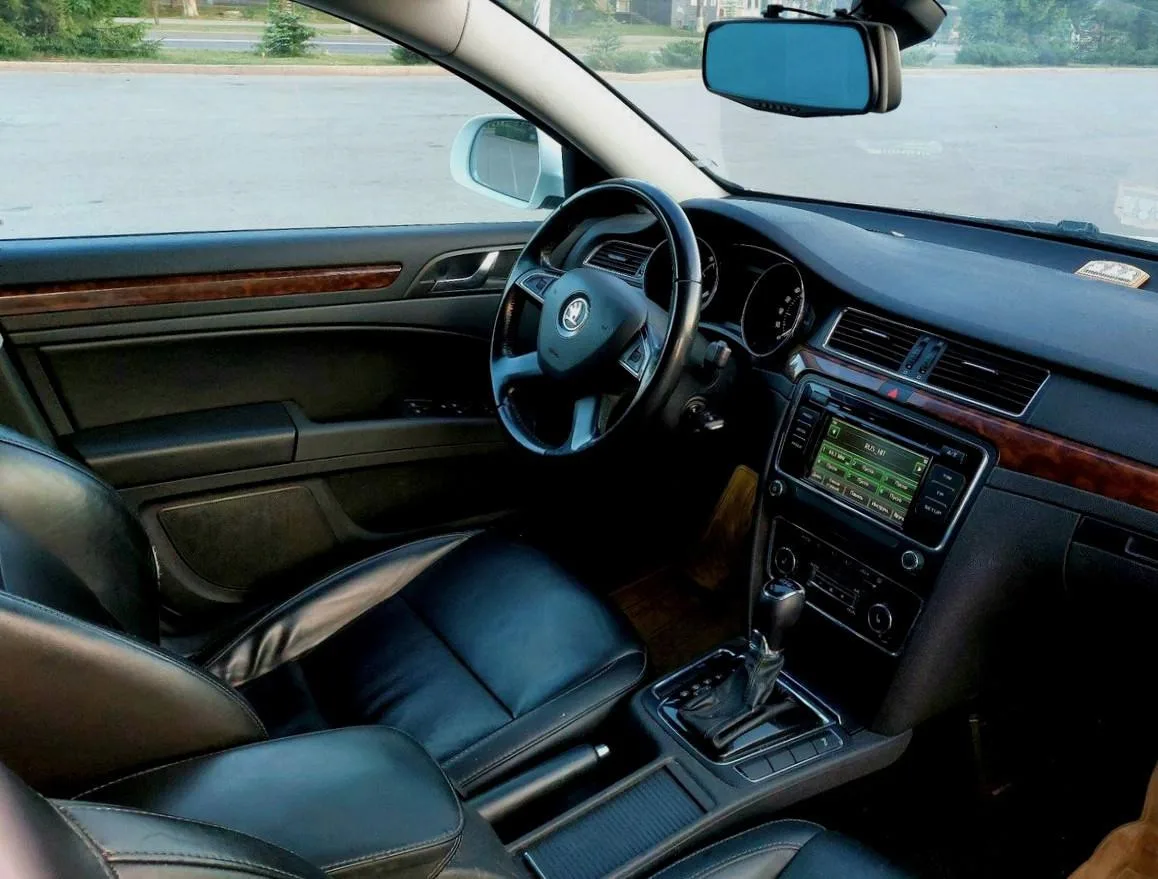 Skoda Superb