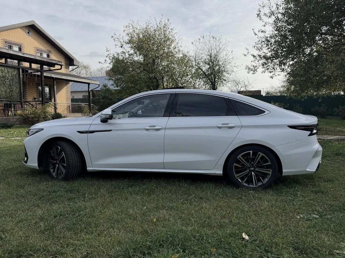 Chery Arrizo 8