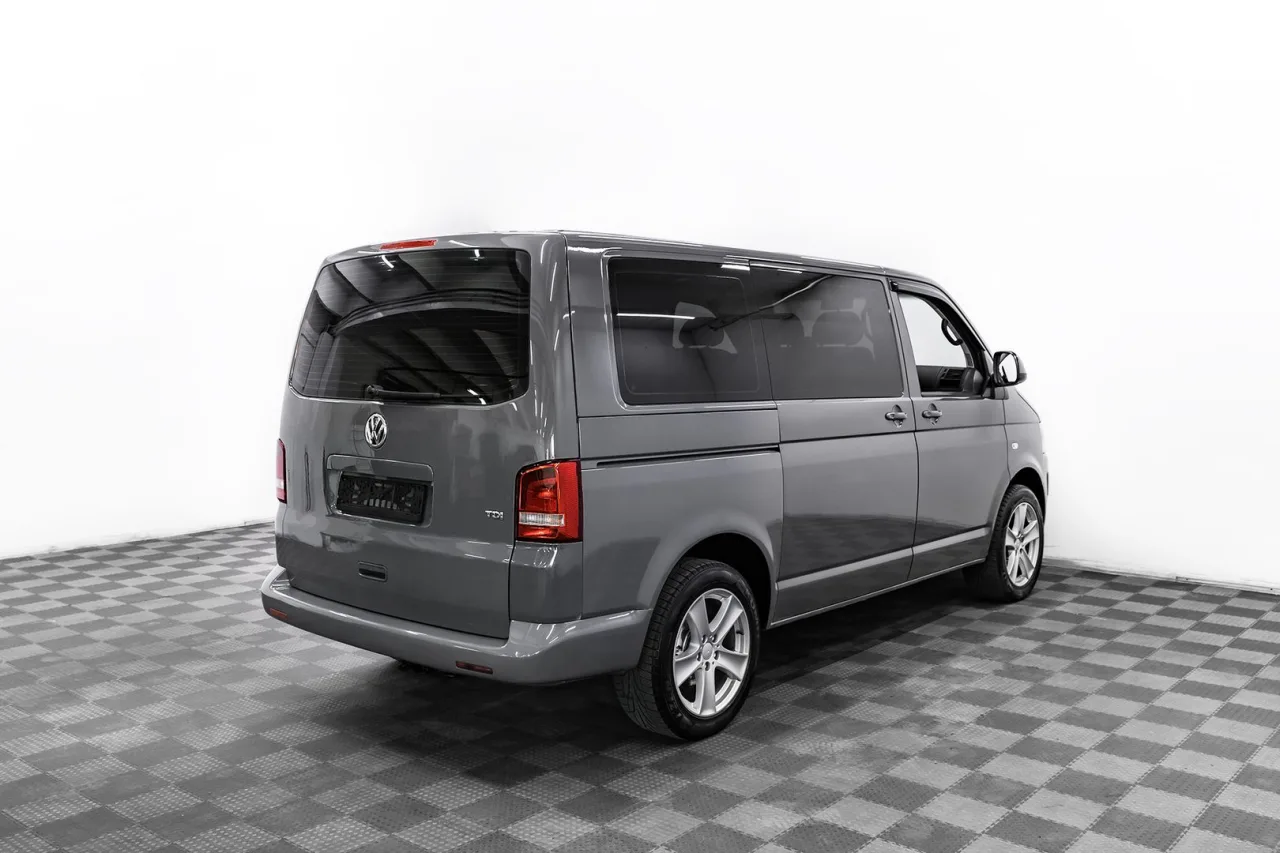 Volkswagen Caravelle