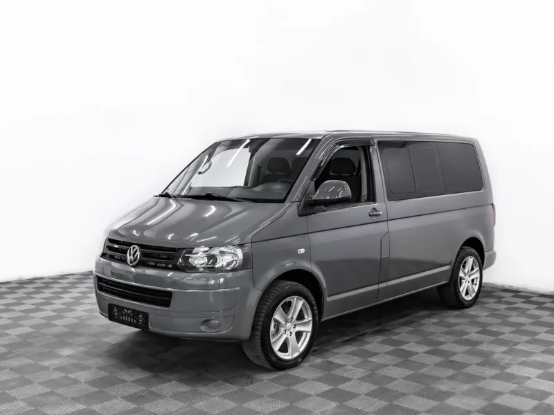 Volkswagen Caravelle 2013