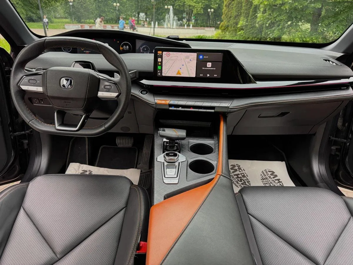 Changan UNI-V