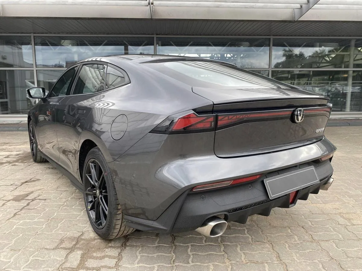Changan UNI-V
