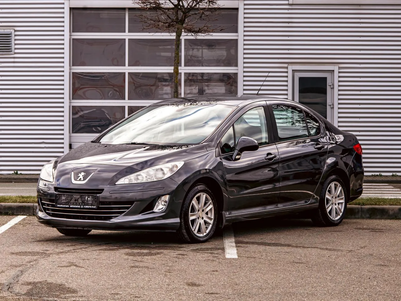 Peugeot 408