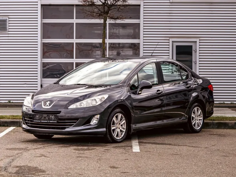 Peugeot 408 2015