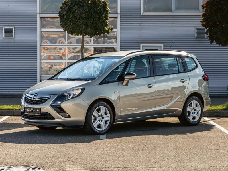 Opel Zafira 2015