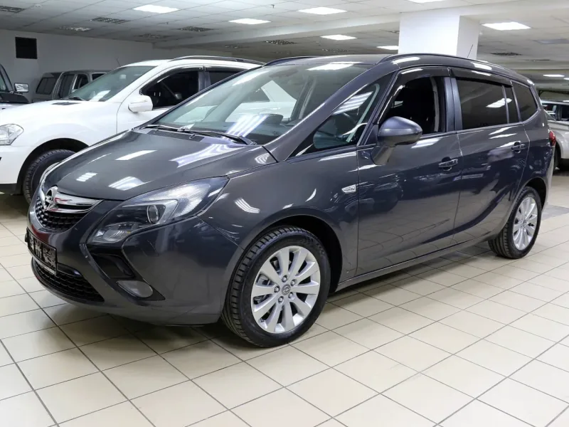 Opel Zafira 2014