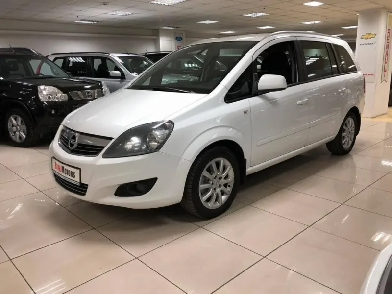 Opel Zafira 2014