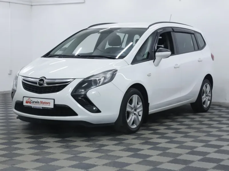 Opel Zafira 2014