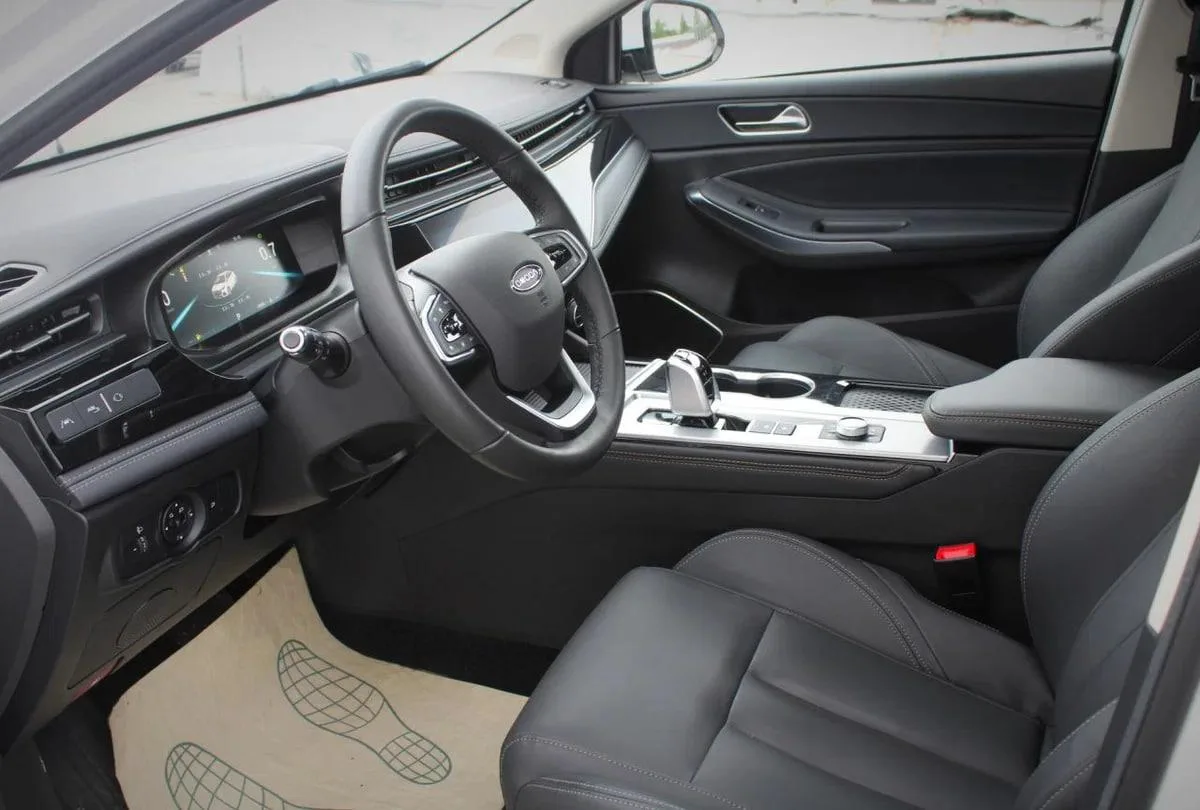 Omoda S5