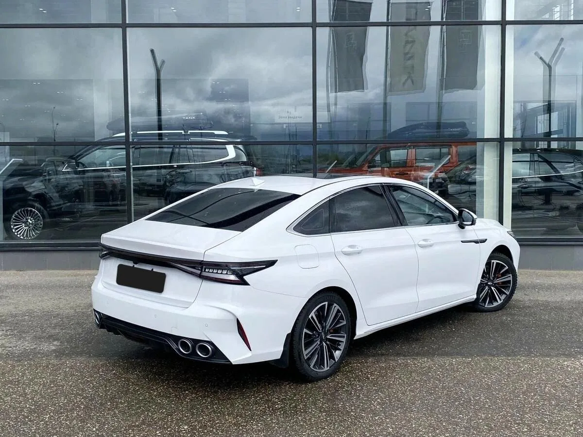 Chery Arrizo 8