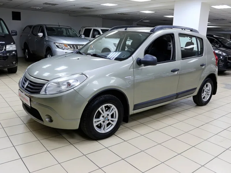 Renault Sandero 2012