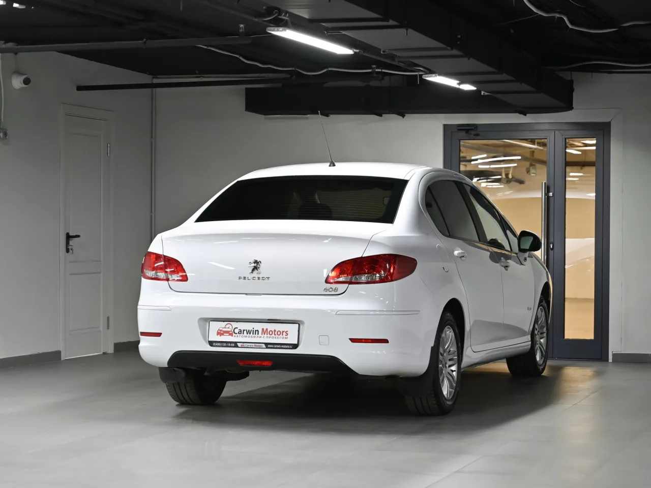 Peugeot 408