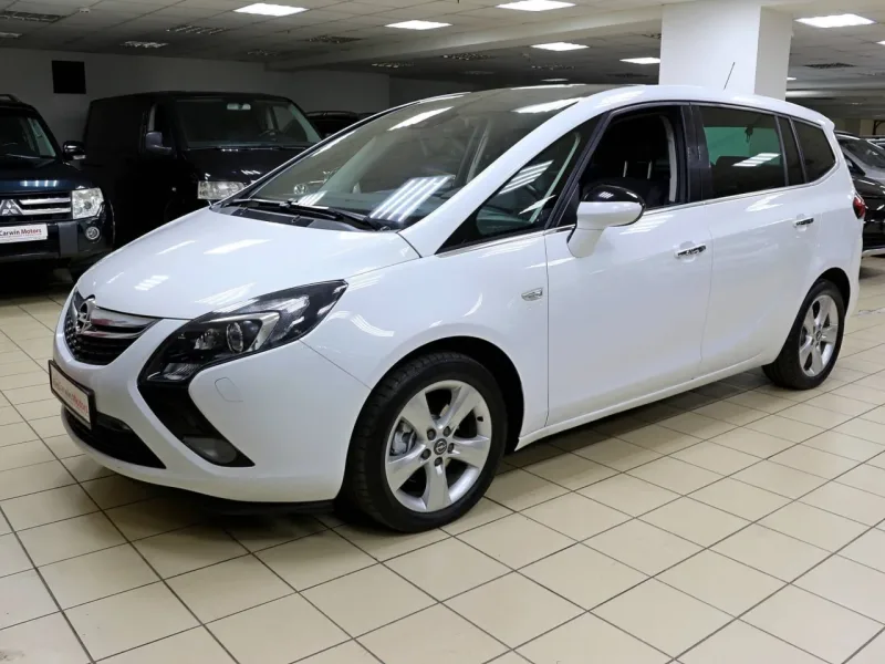 Opel Zafira 2012