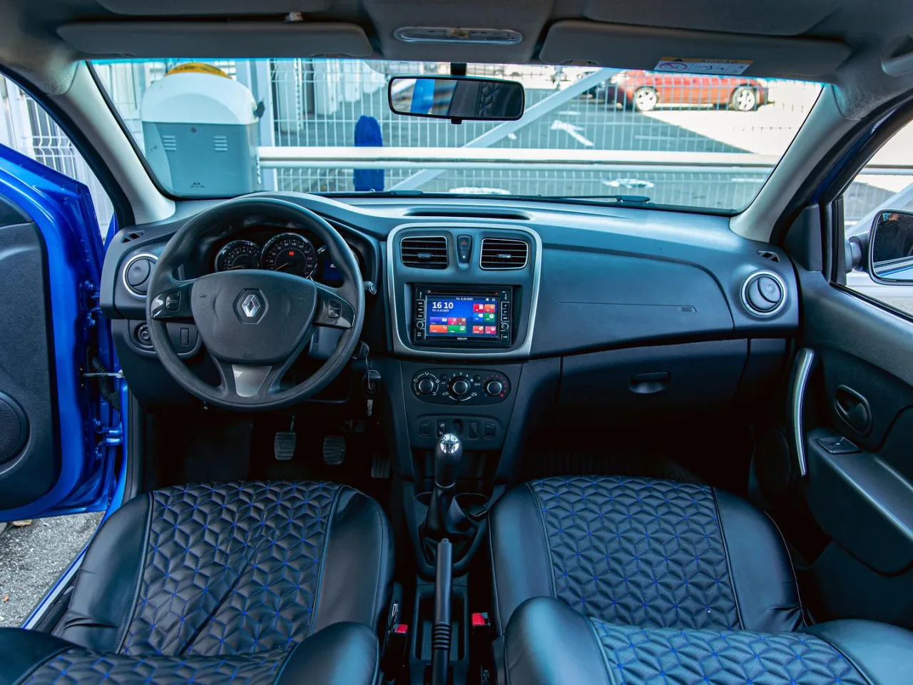 Renault Sandero
