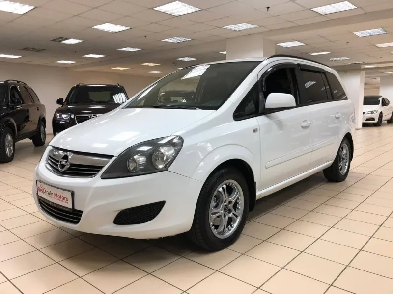 Opel Zafira 2012