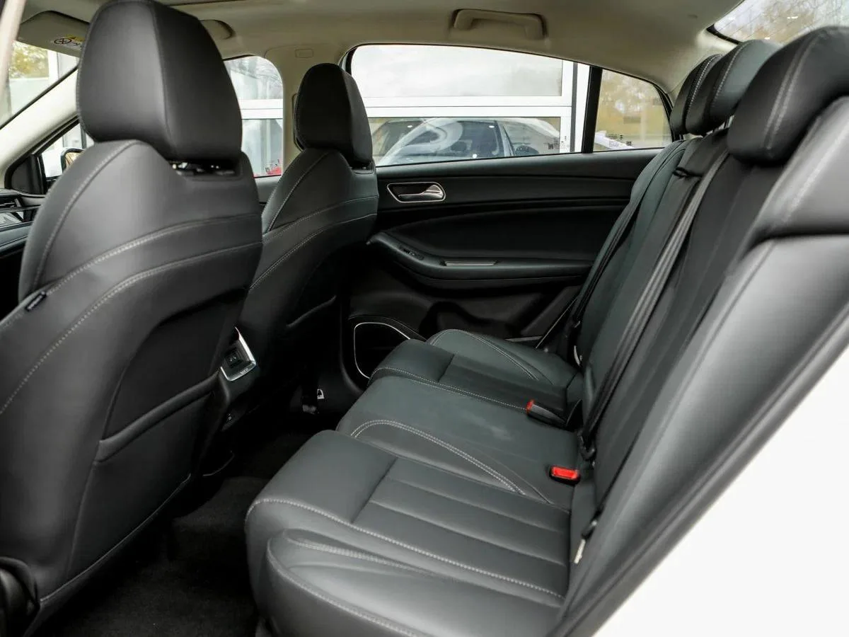 Omoda S5