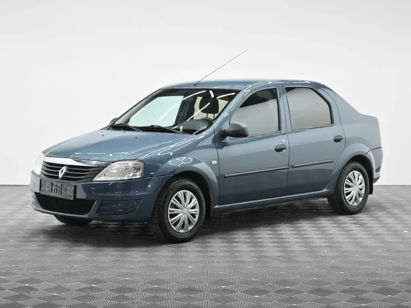 Renault Logan 2013