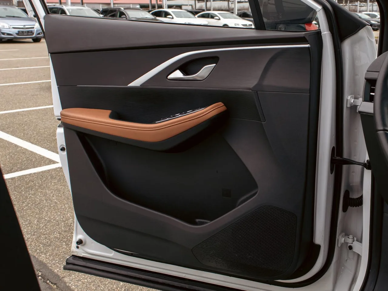 Omoda C5