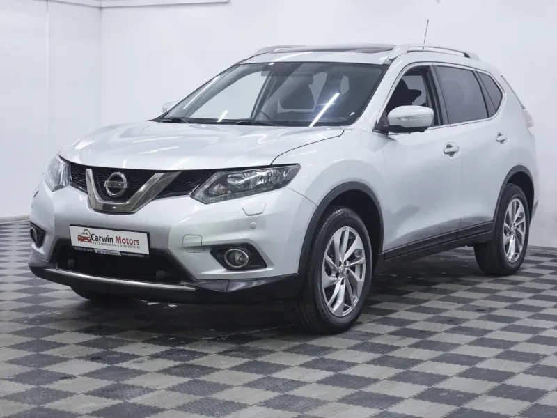 Nissan X-Trail 2015