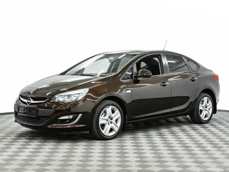 Opel Astra 2013