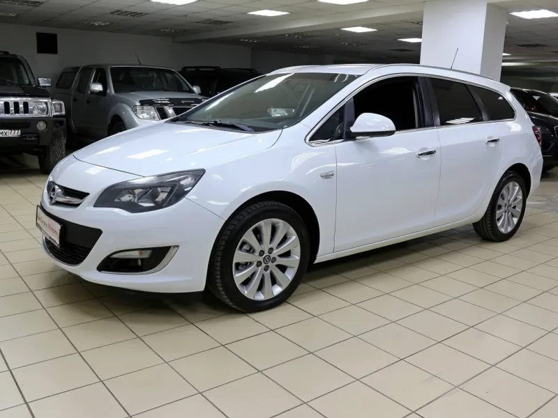 Opel Astra 2014