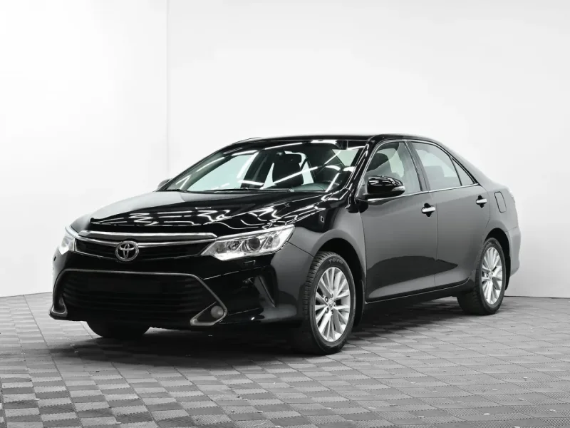 Toyota Camry 2017
