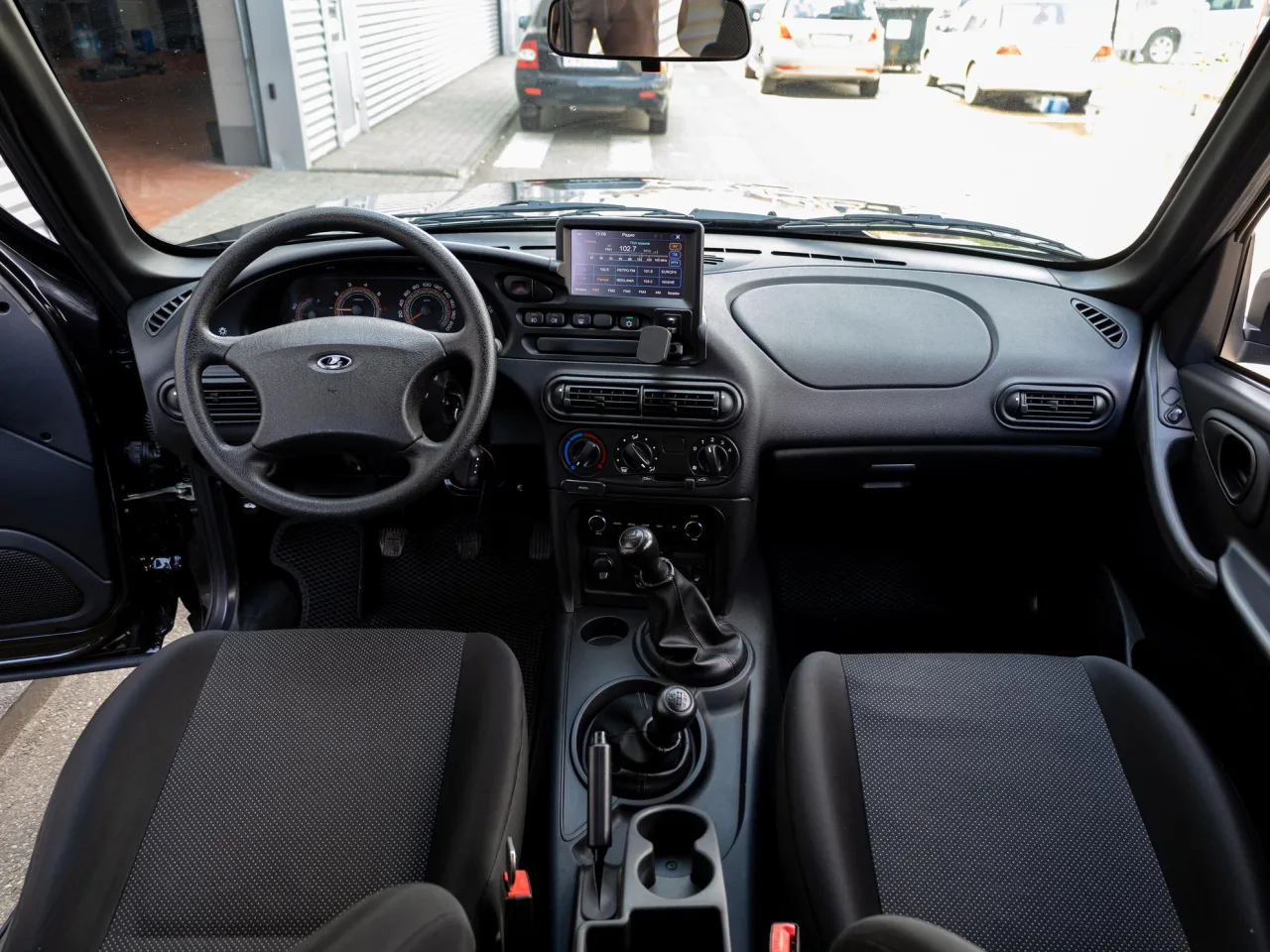 LADA (ВАЗ) Niva Travel