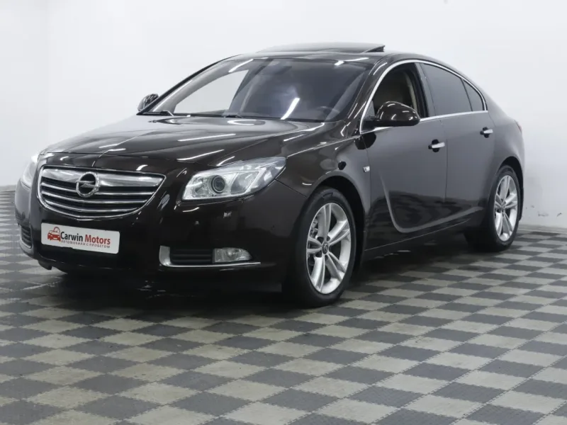 Opel Insignia 2012