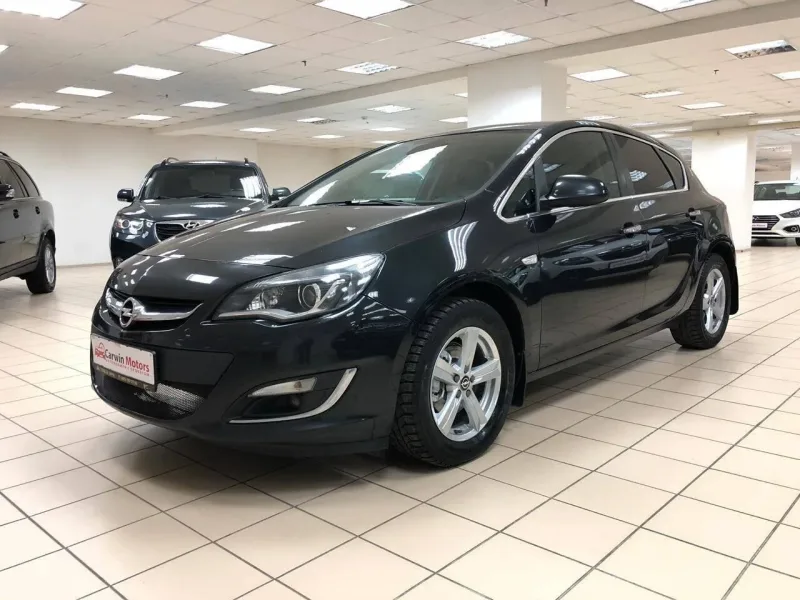 Opel Astra 2013