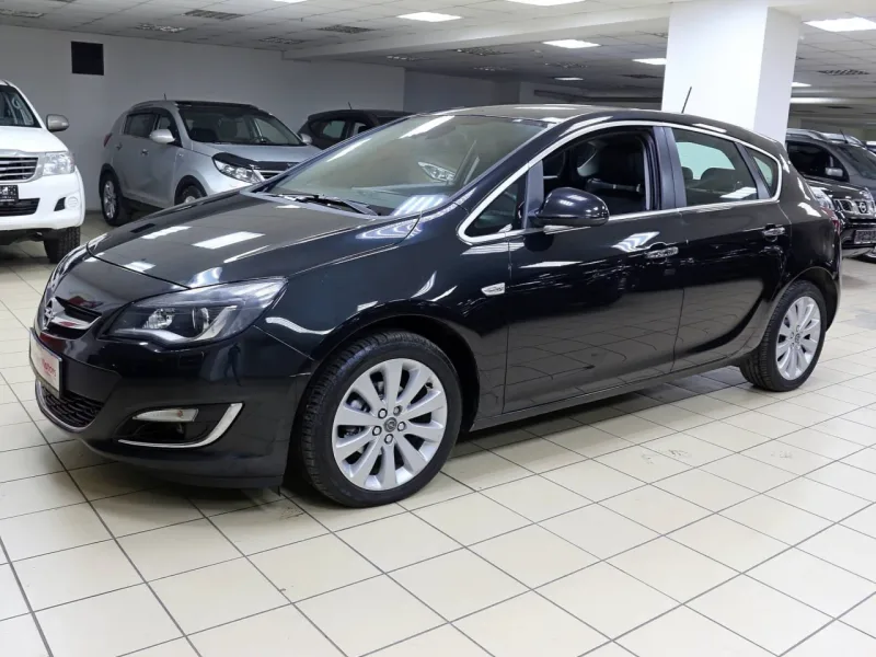 Opel Astra 2013