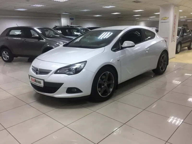 Opel Astra 2013