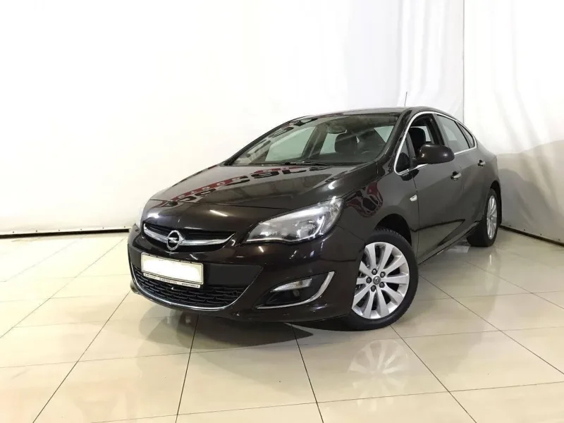 Opel Astra 2013
