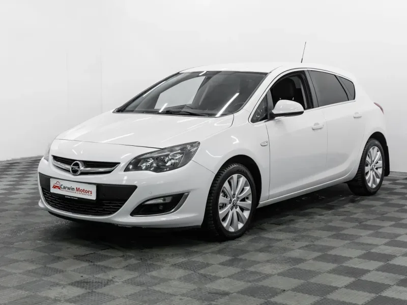 Opel Astra 2014
