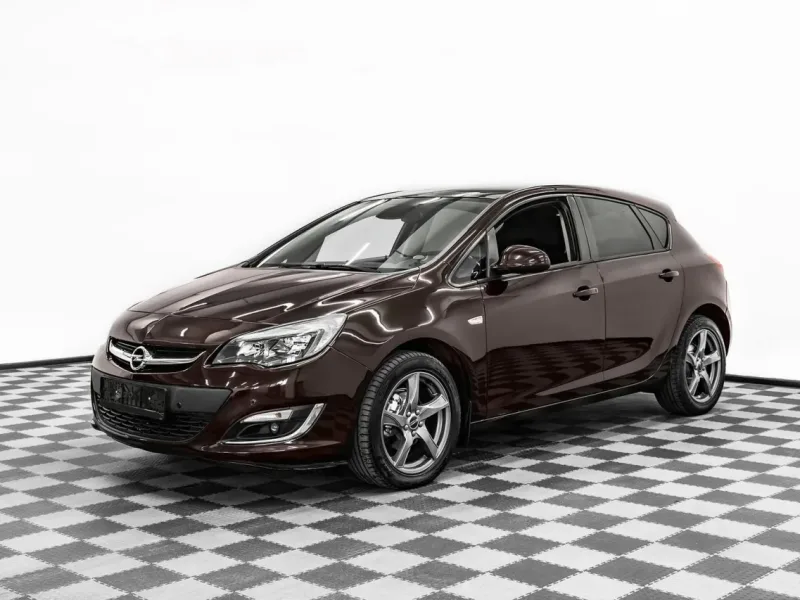 Opel Astra 2013