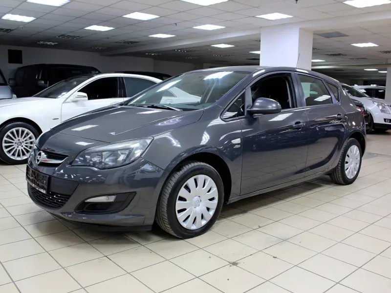 Opel Astra 2013