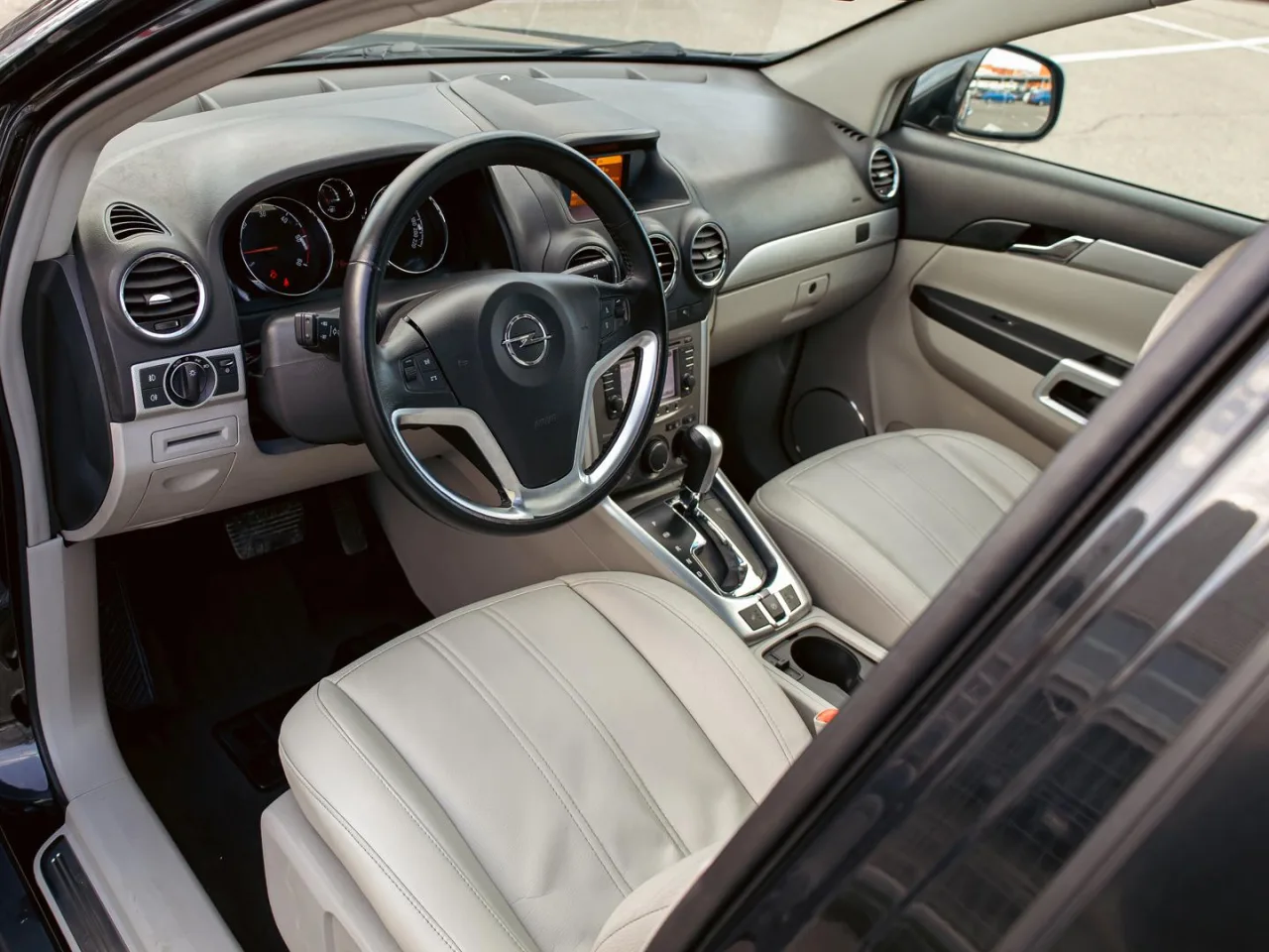 Opel Antara